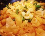 春キャベツ新じゃがのカレー: vegan作り方5写真
