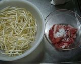 もやしと豚コマのカレー炒め作り方1写真