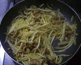もやしと豚コマのカレー炒め作り方4写真