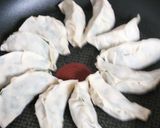 絶品!ヘルシー♡えびニラ餃子作り方10写真