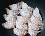☆お出汁と肉汁でジューシーかぶ餃子☆作り方6写真