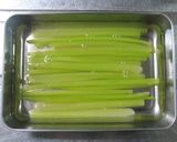 ひと手間かけた煮物『ふきの鮮やか煮』作り方4写真