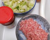 豚ひき肉とレタスと長ねぎ入り炒めご飯作り方1写真