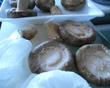 しいたけの海老づめチーズ焼き作り方1写真