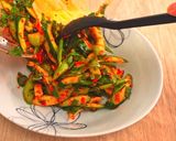 食べるラー油たっぷり豚ひき肉のおつまみサラダ作り方6写真