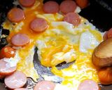 時短簡単ランチ☆卵とウインナーの炒めご飯作り方3写真