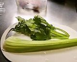 セロリと牛肉の春巻き✿爽やかトマトドレ作り方3写真
