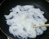 簡単♪白滝と玉ねぎの煮物☆作り方1写真
