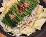 専門店の味を家庭で再現！博多風 塩もつ鍋作り方4写真