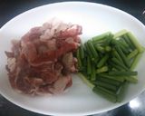 お肉とニンニクの芽の炒めもの作り方1写真