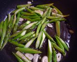ホタテ＆アスパラのカレーコンソメ炒め作り方4写真