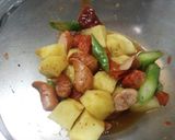 ポテトとソーセージのトマト蒸し作り方4写真