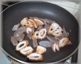こんにゃくとちくわのピリ辛味噌炒め作り方2写真