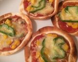 餃子の皮でミニピザ作り方2写真