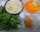 土鍋でニラの卵とじ味噌汁作り方2写真