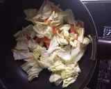 豚肉とキャベツの甘辛ミソ炒め☆作り方3写真
