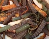 ★簡単★ふきとぜんまいのピリ辛煮！作り方3写真