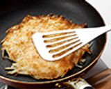 お酢が決めてのじゃがいもチヂミ作り方4写真