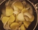 豚そぼろ肉じゃが♪作り方2写真