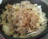 白菜と糸蒟蒻の簡単♪ヘルシー♡塩昆布炒め作り方7写真