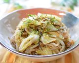 白菜と糸蒟蒻の簡単♪ヘルシー♡塩昆布炒め作り方8写真