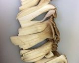 ☆簡単節約お弁当に☆エリンギの甘辛炒め☆作り方1写真