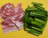 簡単♪とろうま♥豚肉入りニラ玉あんかけ作り方1写真