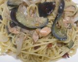 新玉葱と茄子とツナ缶のパスタ・トマト添え作り方13写真