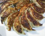 焼き時間が重要ｼｬｷｯとｼﾞｭｰｼｰ餃子作り方9写真