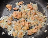 お酒の〆♪しば漬けとツナの和風チャーハン作り方2写真