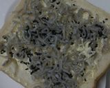 妊娠期に手軽にCa。じゃこ食パン！作り方1写真