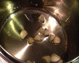 エビとイカの甘口トマト煮込み作り方1写真