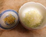ガーリックチャーハンと半熟チーズオムレツ作り方1写真