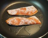 たっぷりきのこと鮭のにんにく味噌ソテー作り方2写真