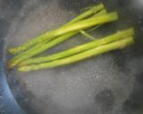 豚ばら肉とアスパラの味噌炒め・トマト添え作り方4写真