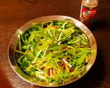 簡単　炙り揚げと彩り野菜のハリパリサラダ作り方3写真