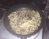 独活と豚肉のきんぴら作り方3写真