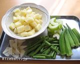 オクラといんげんのスープカレー作り方1写真