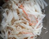 あと一品に＊大根とカニかまのサラダ作り方2写真