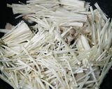 【松橋】旭ポン酢で作る豚バラとエノキ炒め作り方2写真