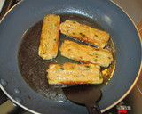 節約☆ちくわの鶏ミンチのせ照り焼き風☆作り方5写真
