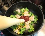 ブロッコリーと鶏むね肉のマヨケチャソテー作り方4写真