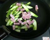 【あと一品！】アスパラとベーコンの卵炒め作り方4写真