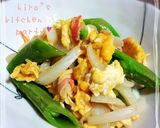 新玉ねぎとスナップえんどうのかに玉炒め作り方4写真