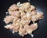 鶏胸肉と春キャベツのカシューナッツ炒め☆作り方6写真
