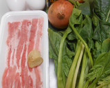 豚ばら肉とほうれん草と玉子炒め作り方1写真