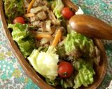 ドレッシングで肉炒めサラダ作り方4写真