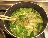 野菜たっぷり黒豚肉みそうどん　Ｂ級グルメ作り方1写真