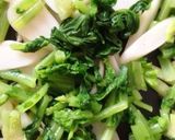 栄養たっぷり＊大根間引き菜の卵とじ作り方3写真