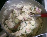 晩ご飯のおかずに*+自慢のポテサラ作り方4写真